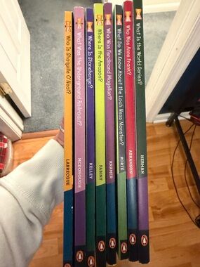 Penguin Young Readers Nonfiction Paperback Set - Who? What? Where? Series